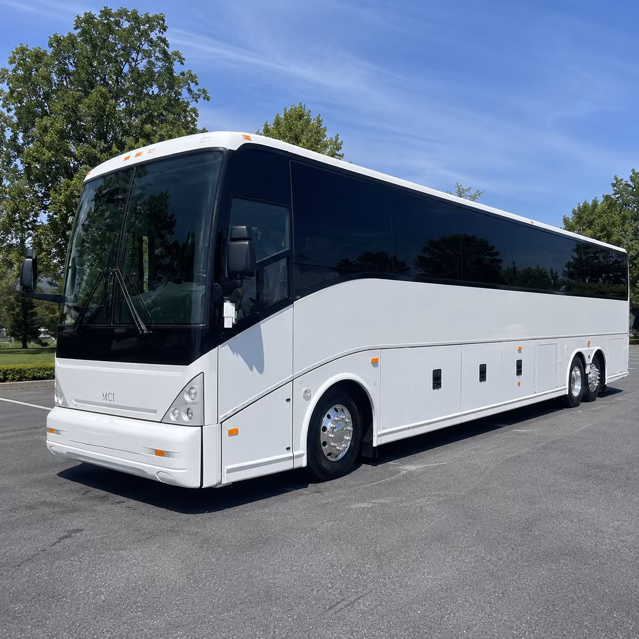 bus rentals for music festival weekends near frisco