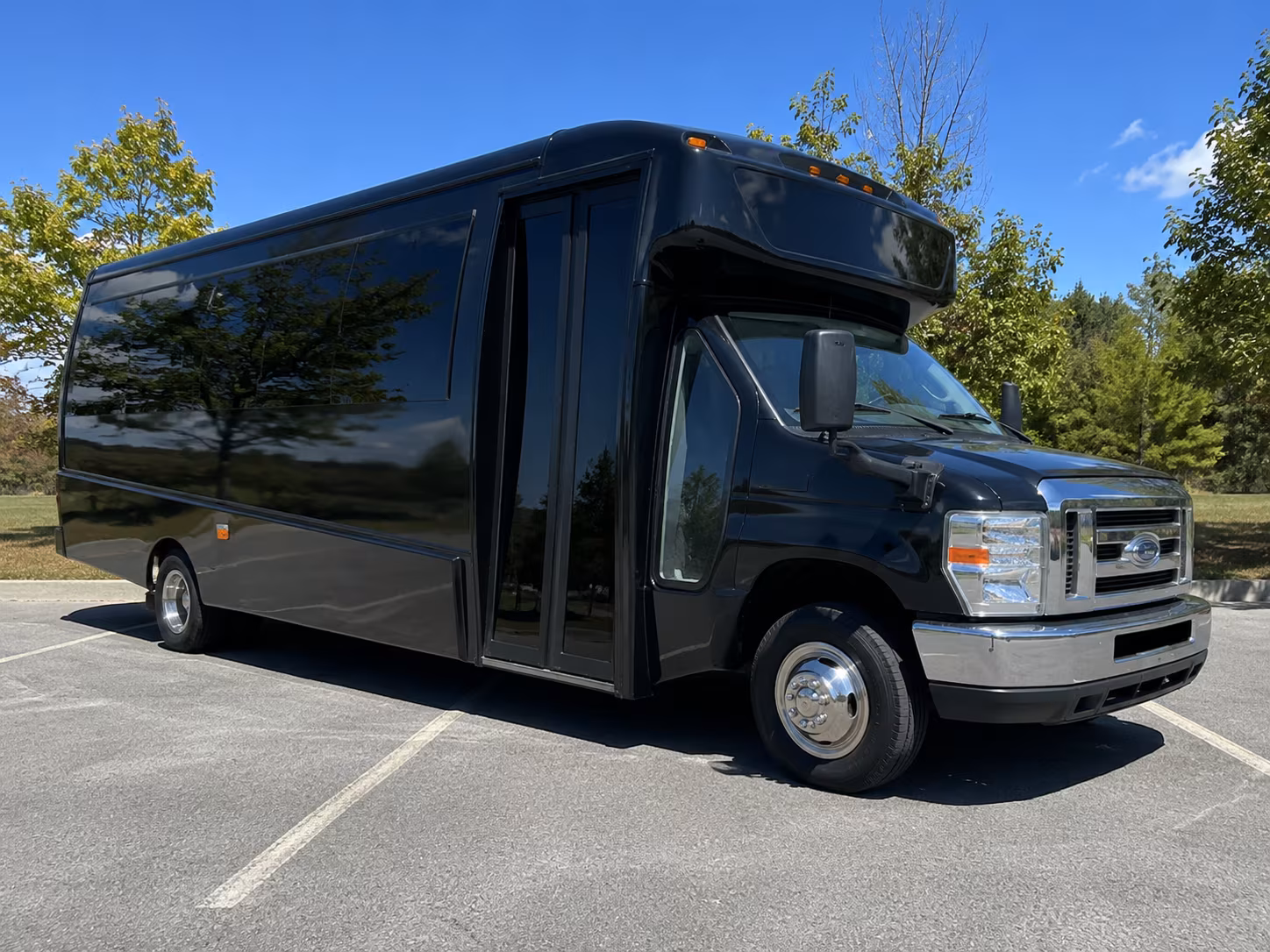 field trip bus rentals for frisco college and career exploration trips