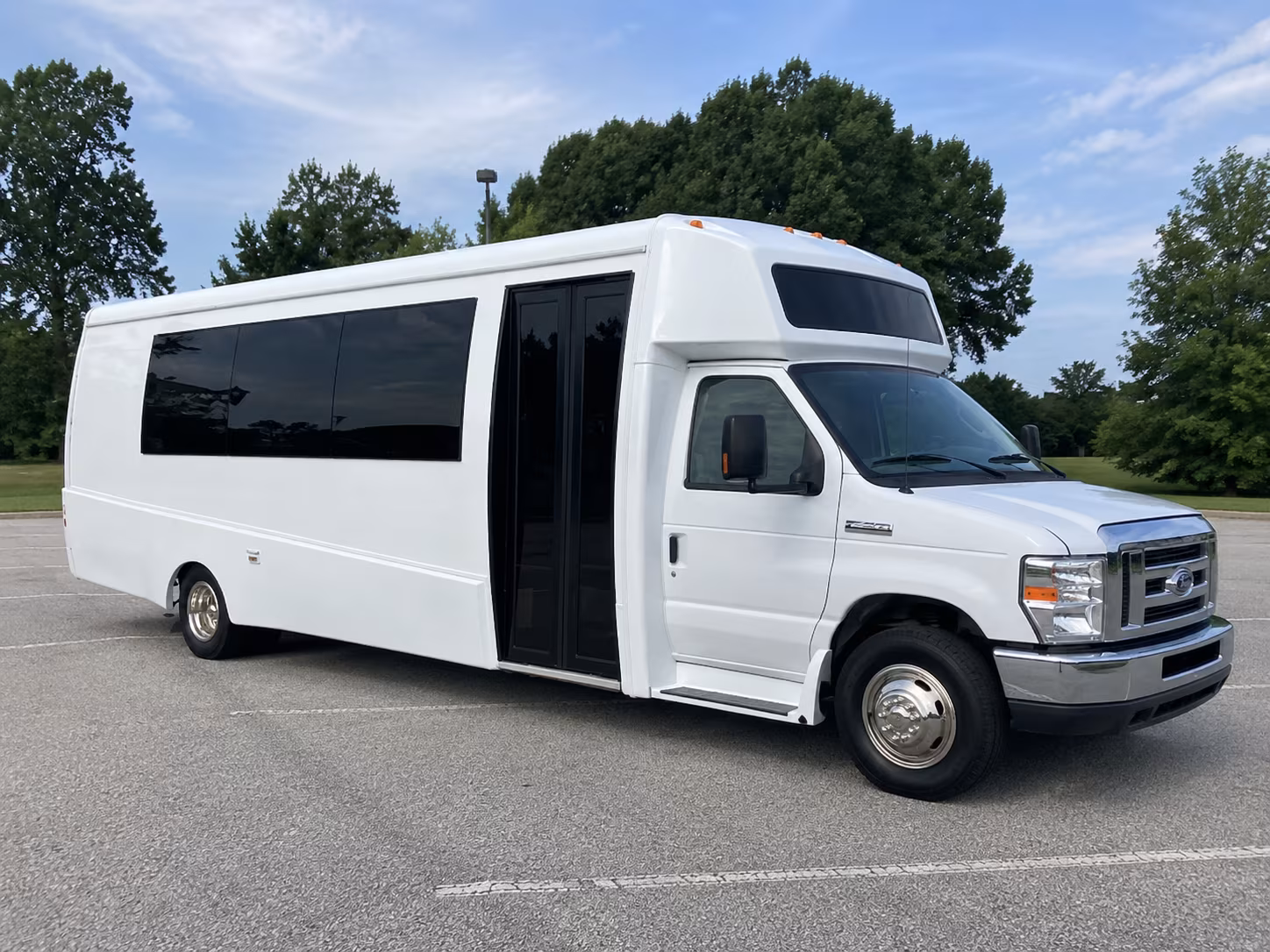 frisco 18 passenger party bus