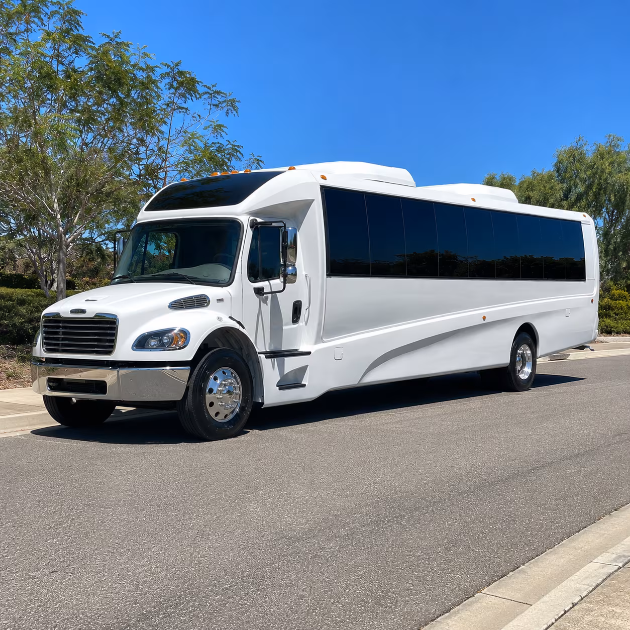 senior ministry and congregation day trip buses in frisco